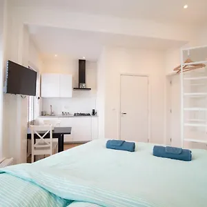 Escamp Aparthotel
